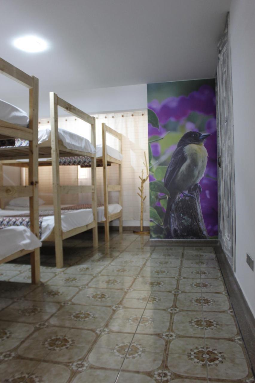La Otra Mitad Hostel Armenia  Bagian luar foto