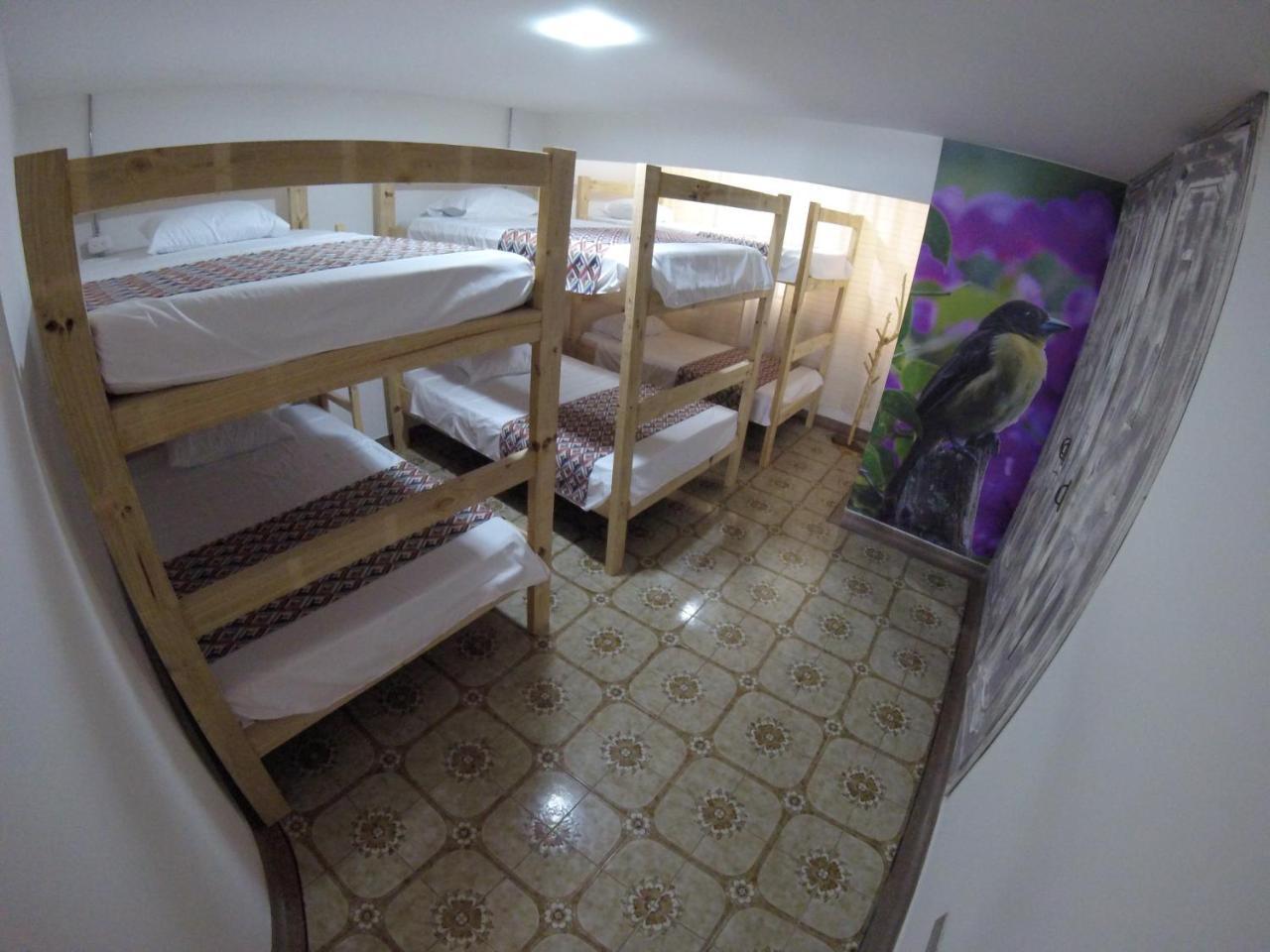 La Otra Mitad Hostel Armenia  Bagian luar foto