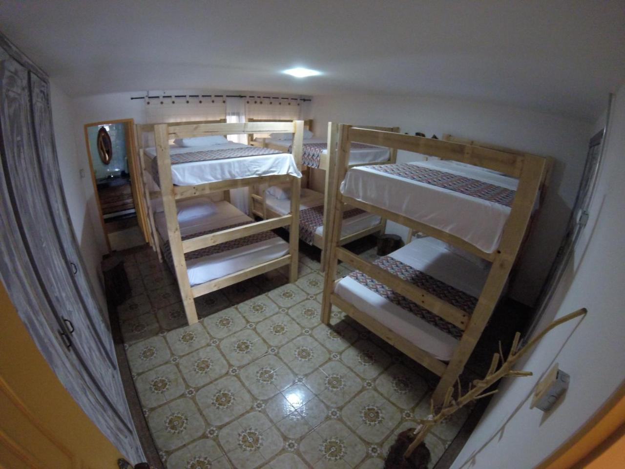 La Otra Mitad Hostel Armenia  Bagian luar foto