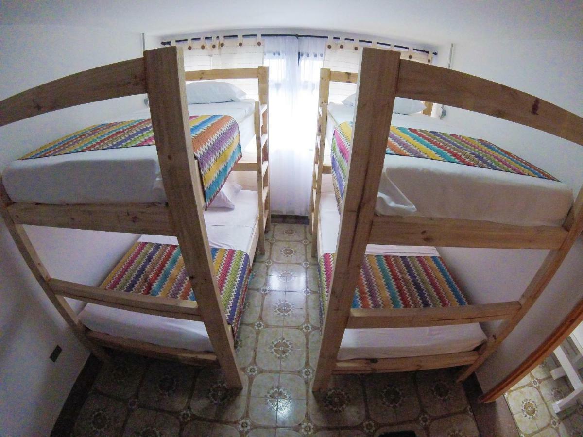 La Otra Mitad Hostel Armenia  Bagian luar foto