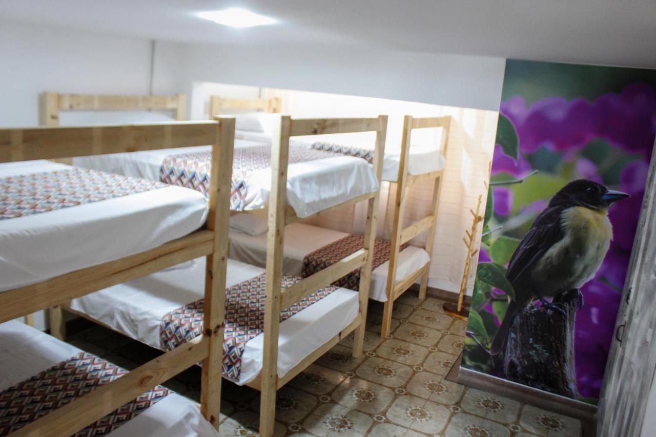 La Otra Mitad Hostel Armenia  Bagian luar foto