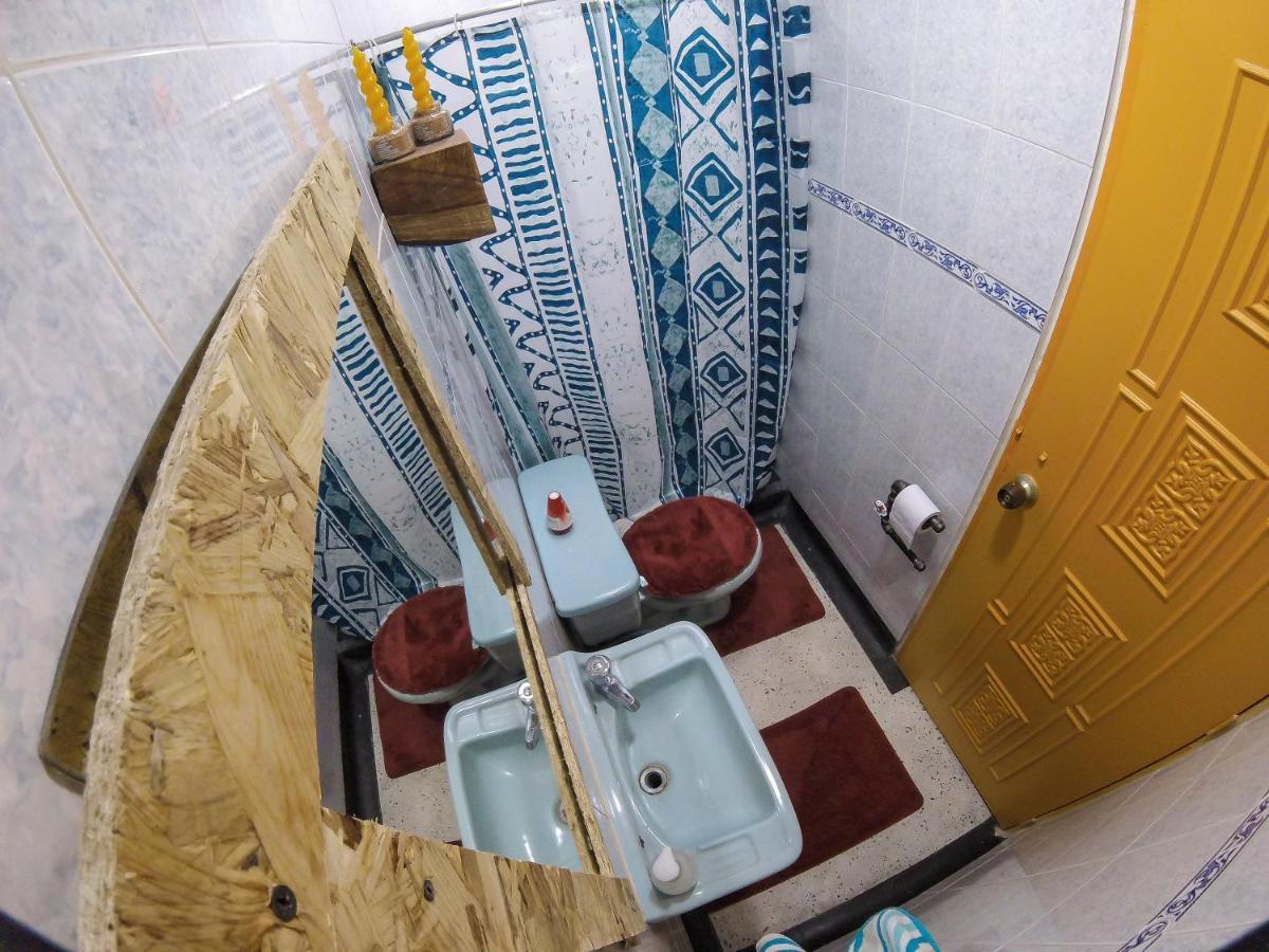 La Otra Mitad Hostel Armenia  Bagian luar foto