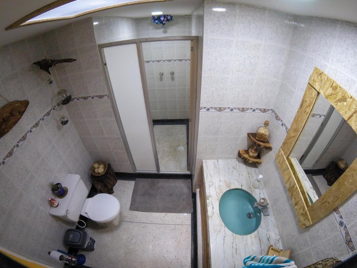 La Otra Mitad Hostel Armenia  Bagian luar foto